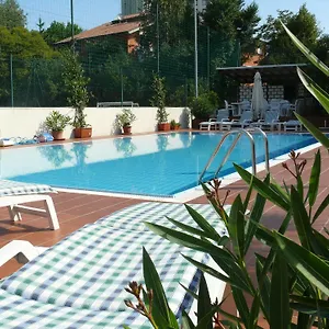 Ca' Del Galletto Centro Congressi 4*, Treviso Italia