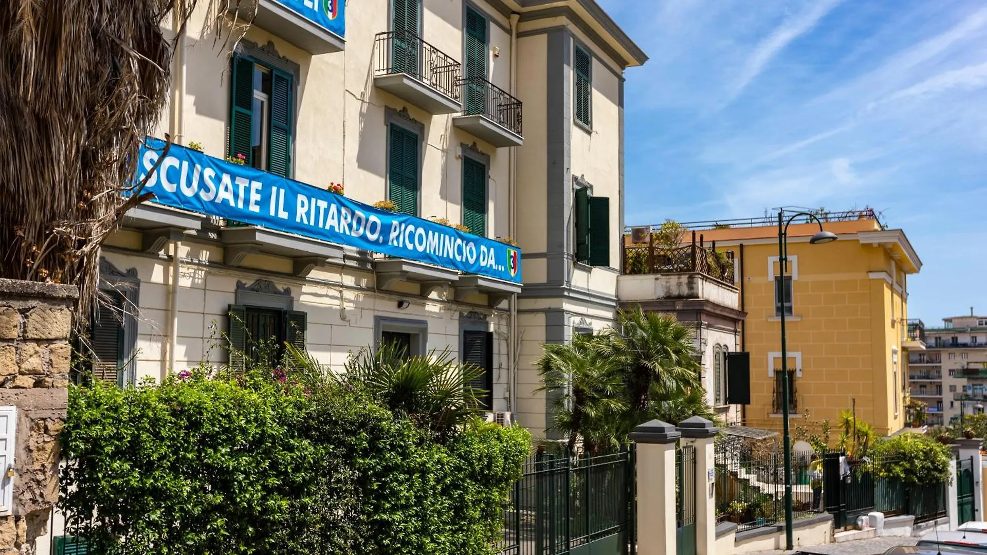 Bed & Breakfast La Casa Del Sole A Mergellina Naples