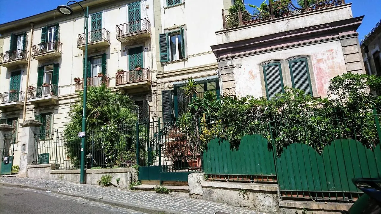 La Casa Del Sole A Mergellina Naples 0*,